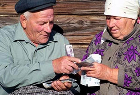 Пенсию оренбуржцы получат досрочно